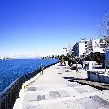 Small Paradise By The Old Bridge * Chalkida