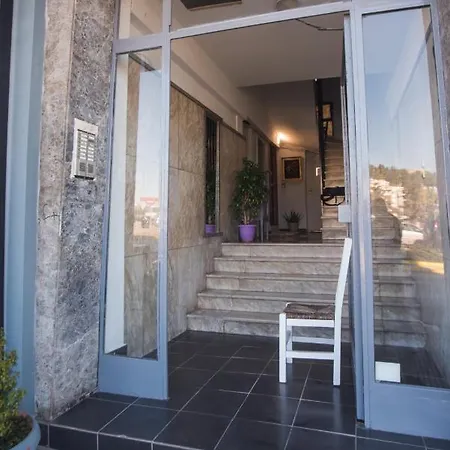 Apartment Small Paradise By The Old Bridge *